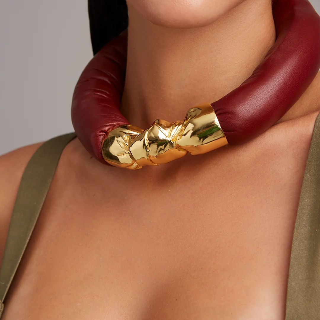 Choker Pillow G - Image 4